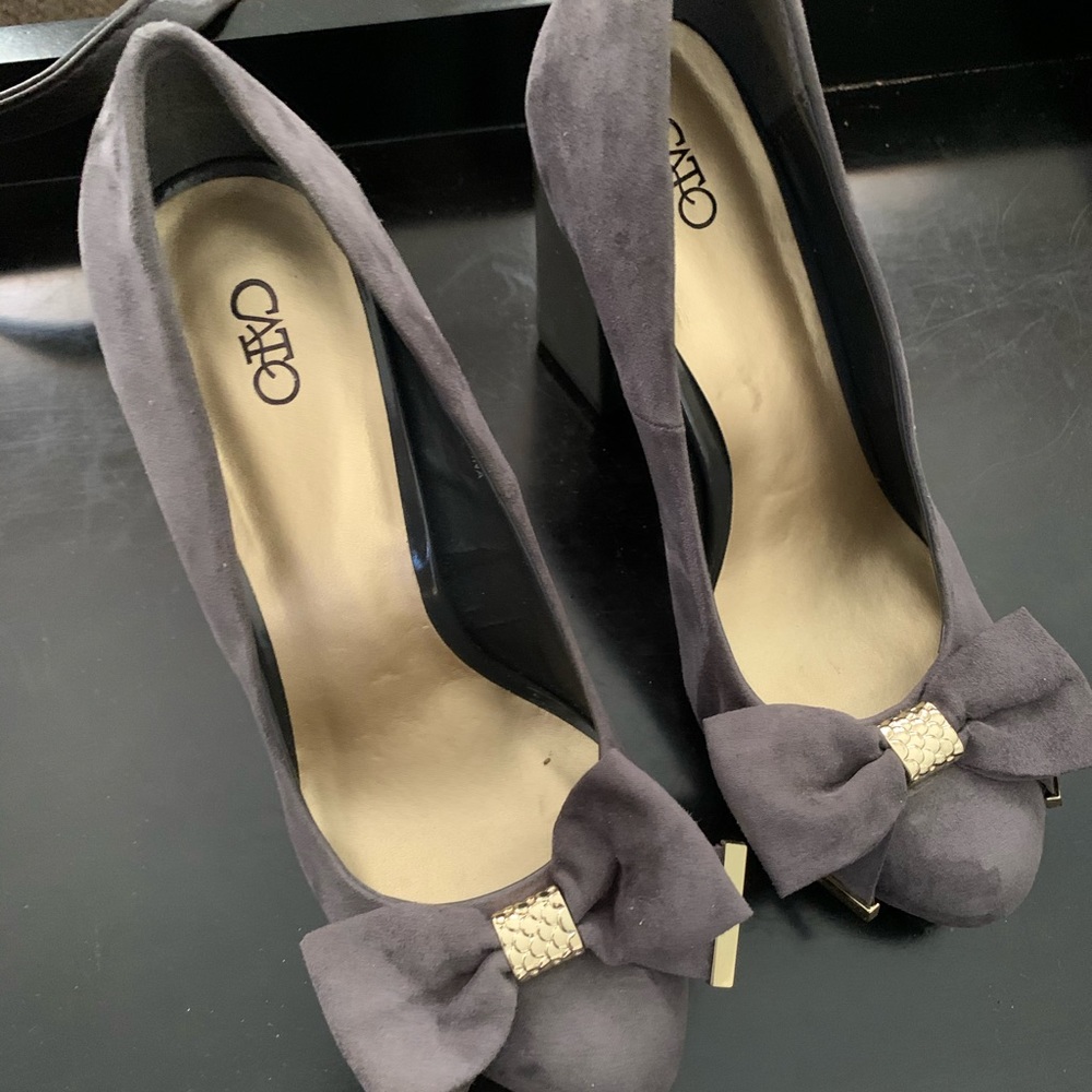 Gray Chunky Heel